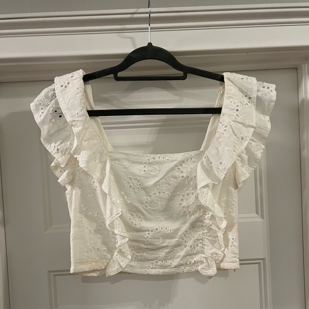 Cropped Eyelet Tank